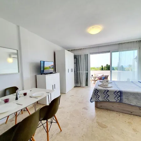 Estudio Coronado 324 *