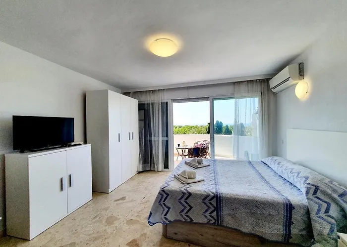 Estudio Coronado 324 Marbella