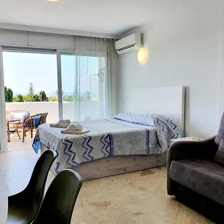 Estudio Coronado 324 公寓 马尔韦利亚
