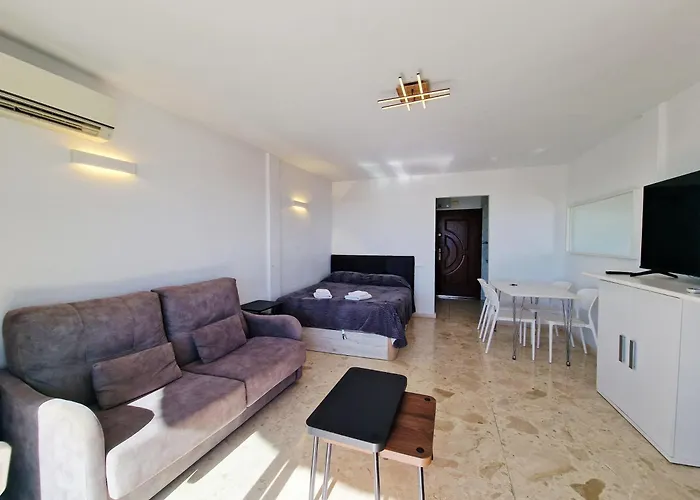 דירה Estudio Coronado 324 מארבלה